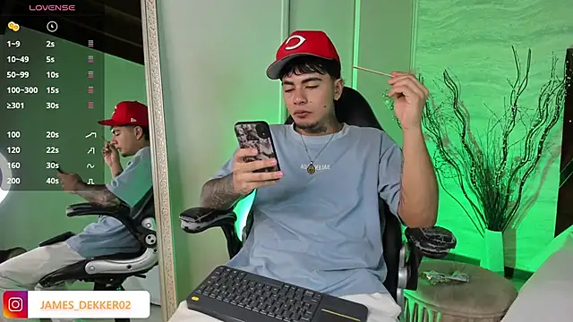 JamesDeker online show from 09-12-25, 08:08