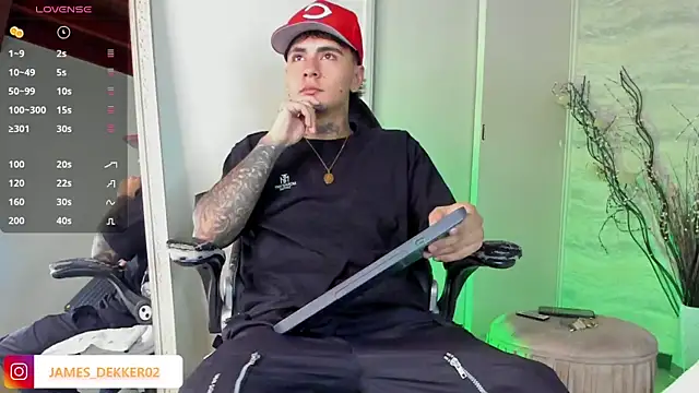 JamesDeker online show from 09-08-25, 07:57