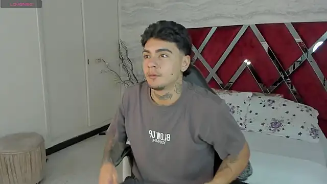 JamesDeker online show from 10-22-25, 08:08