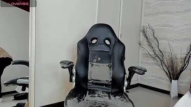 JamesDeker online show from 10-29-25, 04:00