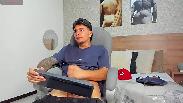 JamesDeker online show from 10-19-25, 09:28