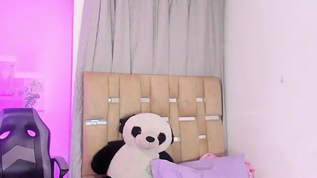 JulianaCarter online show from 09-30-25, 09:21