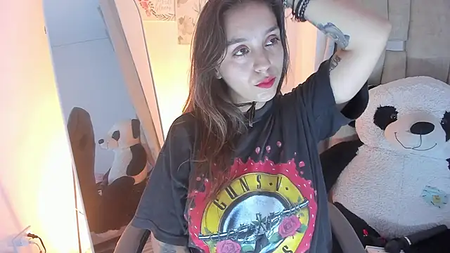 JulianaCarter online show from 11-15-25, 08:02