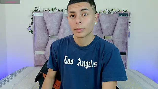 lana and liam  online show from 11-09-25, 10:41