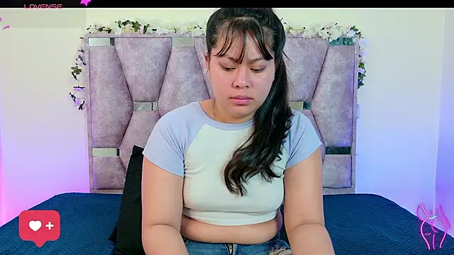 lana and liam  online show from 03-08-26, 11:24