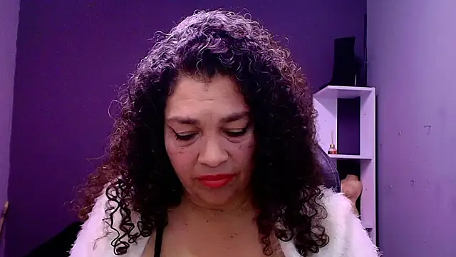 Snapshot of NinaBlazee chatting on 09-22-25, 07:31 NinaBlazee online show from 09-22-25, 07:31