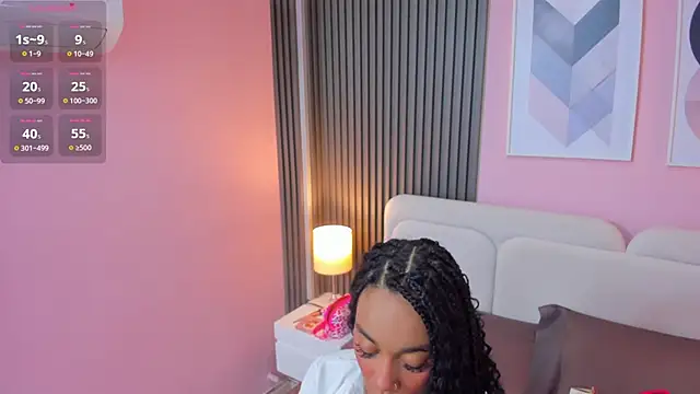 Clawdeen  wolf online show from 11-15-25, 08:13