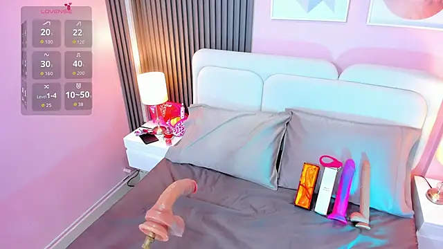 Clawdeen  wolf online show from 11-02-25, 06:13