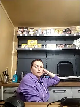 Snapshot of KimmyAghora chatting on 10-01-25, 12:20 KimmyAghora online show from 10-01-25, 12:20