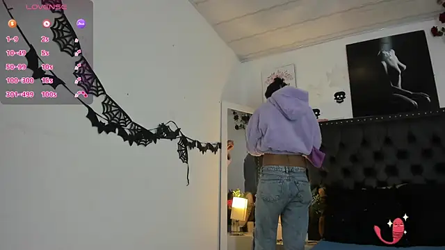 ScarlettVell online show from 10-23-25, 07:23