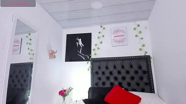 ScarlettVell online show from 01-06-26, 07:29