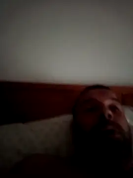 Snapshot of Feistysausage chatting on 10-10-25, 05:03 Feistysausage online show from 10-10-25, 05:03