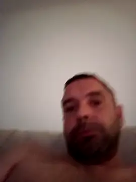 Snapshot of Feistysausage chatting on 10-09-25, 09:59 Feistysausage online show from 10-09-25, 09:59