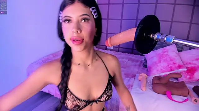 Brooke monroe online show from 11-07-25, 04:33