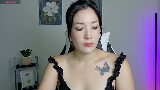 Eliih 01 online show from 02-26-26, 05:02