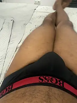 Snapshot of Madu0999 chatting on 07-11-26, 06:46 Madu0999 online show from 07-11-26, 06:46