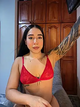 KaditaNavarro online show from 04-23-26, 11:28