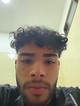 RaphaelDufort online show from 11-06-25, 12:03