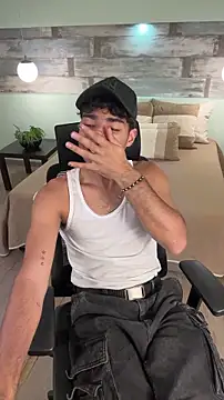 RaphaelDufort online show from 01-19-26, 04:11