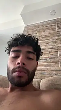 RaphaelDufort online show from 12-21-25, 06:31