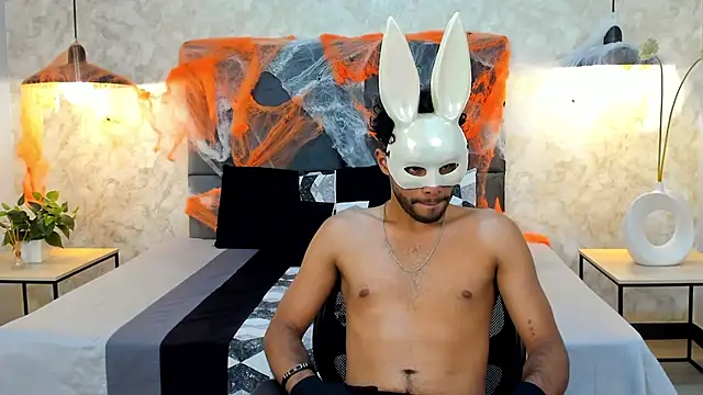 RaphaelDufort online show from 10-29-25, 11:47