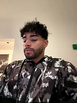 RaphaelDufort online show from 11-27-25, 11:38