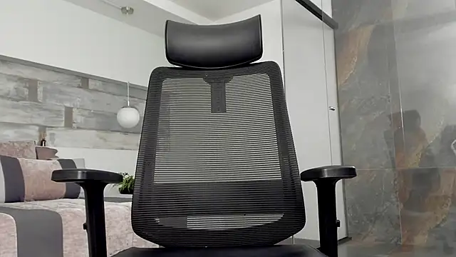 RaphaelDufort online show from 01-06-26, 06:06