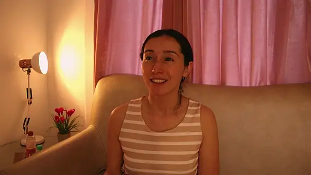 Snapshot of Ginevra_esposito chatting on 06-08-26, 02:06 Ginevra esposito online show from 06-08-26, 02:06
