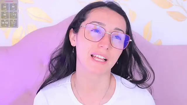 Ginevra esposito online show from 11-13-25, 12:42