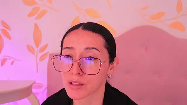 Ginevra esposito online show from 03-31-26, 12:51