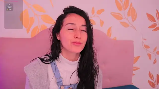 Ginevra esposito online show from 03-21-26, 01:04