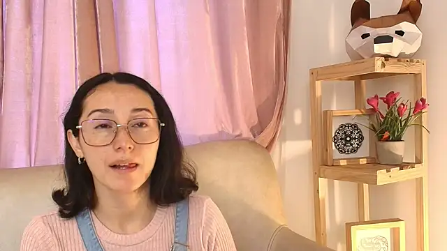 Ginevra esposito online show from 04-27-26, 12:47