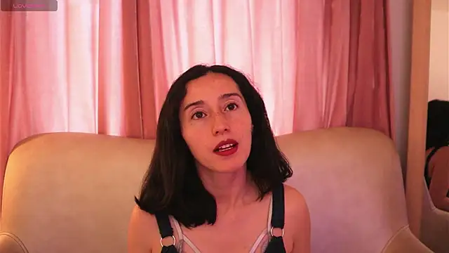 Ginevra esposito online show from 05-30-26, 01:17