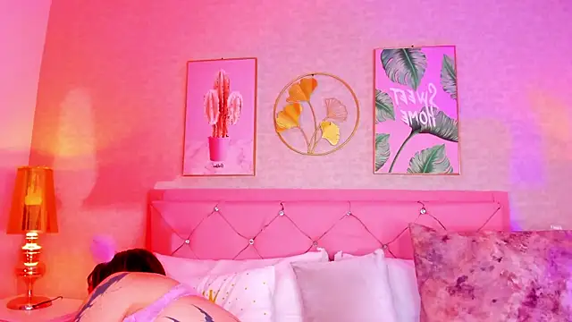 Snapshot of mystikdoll chatting on 01-19-26, 11:58 mystikdoll online show from 01-19-26, 11:58