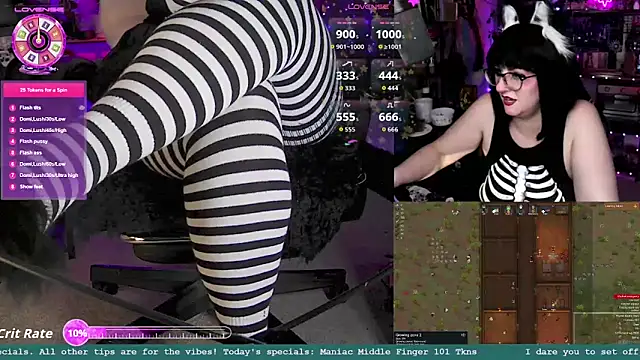 Snapshot of LadyMarzanna chatting on 10-13-25, 06:59 LadyMarzanna online show from 10-13-25, 06:59