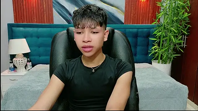 Snapshot of dilan_911 chatting on 02-11-26, 05:46 dilan 911 online show from 02-11-26, 05:46