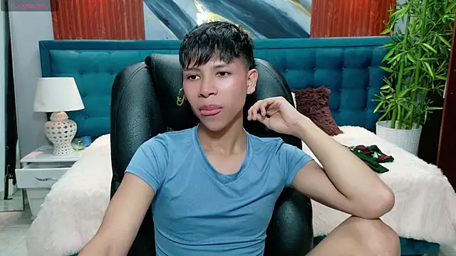 dilan 911 online show from 12-20-25, 06:22