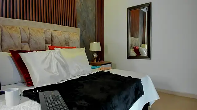 linda cabal online show from 10-08-25, 08:53