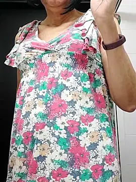 Emily de Carla online show from 02-12-26, 07:30