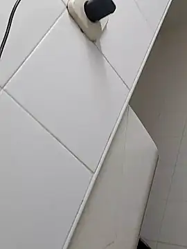 Emily de Carla online show from 03-25-26, 07:19