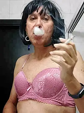 Emily de Carla online show from 10-10-25, 06:36