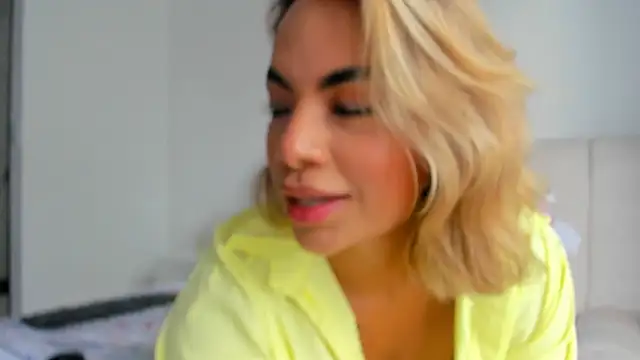 victoriia rose online show from 10-26-25, 07:58