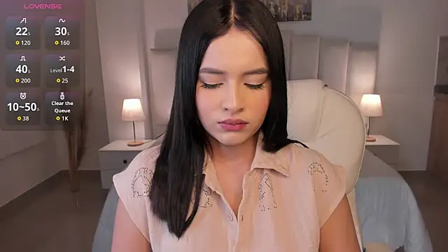 Viictoria jones online show from 03-25-26, 12:44