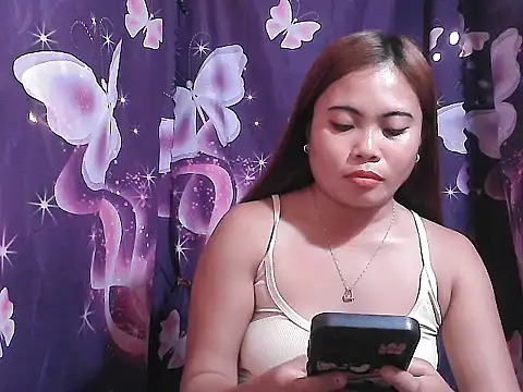 Hot Samantha4u online show from 04-13-26, 10:58