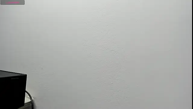 Juicykitten1 online show from 09-22-25, 11:38