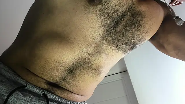 latinhotmuscle online show from 04-06-26, 04:30