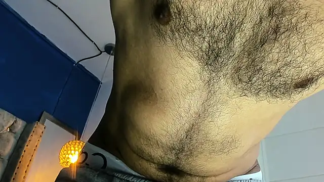 latinhotmuscle online show from 05-06-26, 08:57