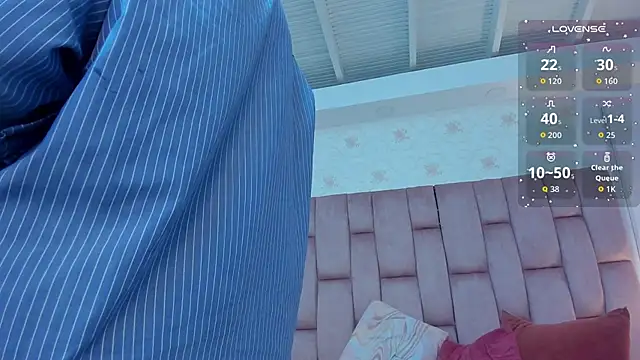 aishathornee online show from 09-18-25, 09:23