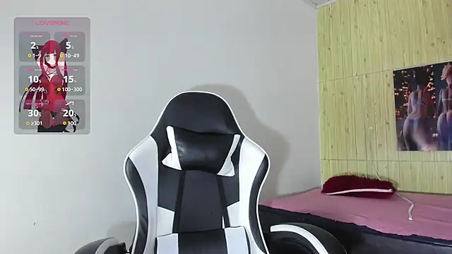 Raven Rouge  online show from 12-02-25, 04:58