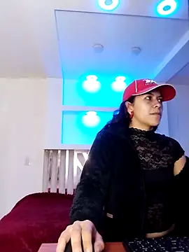 Raven Rouge  online show from 02-10-26, 08:41